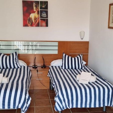 Apartamentos Nerjaluna Esterno foto