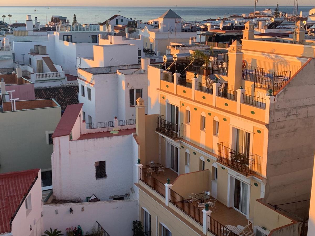 Apartamentos Nerjaluna Esterno foto