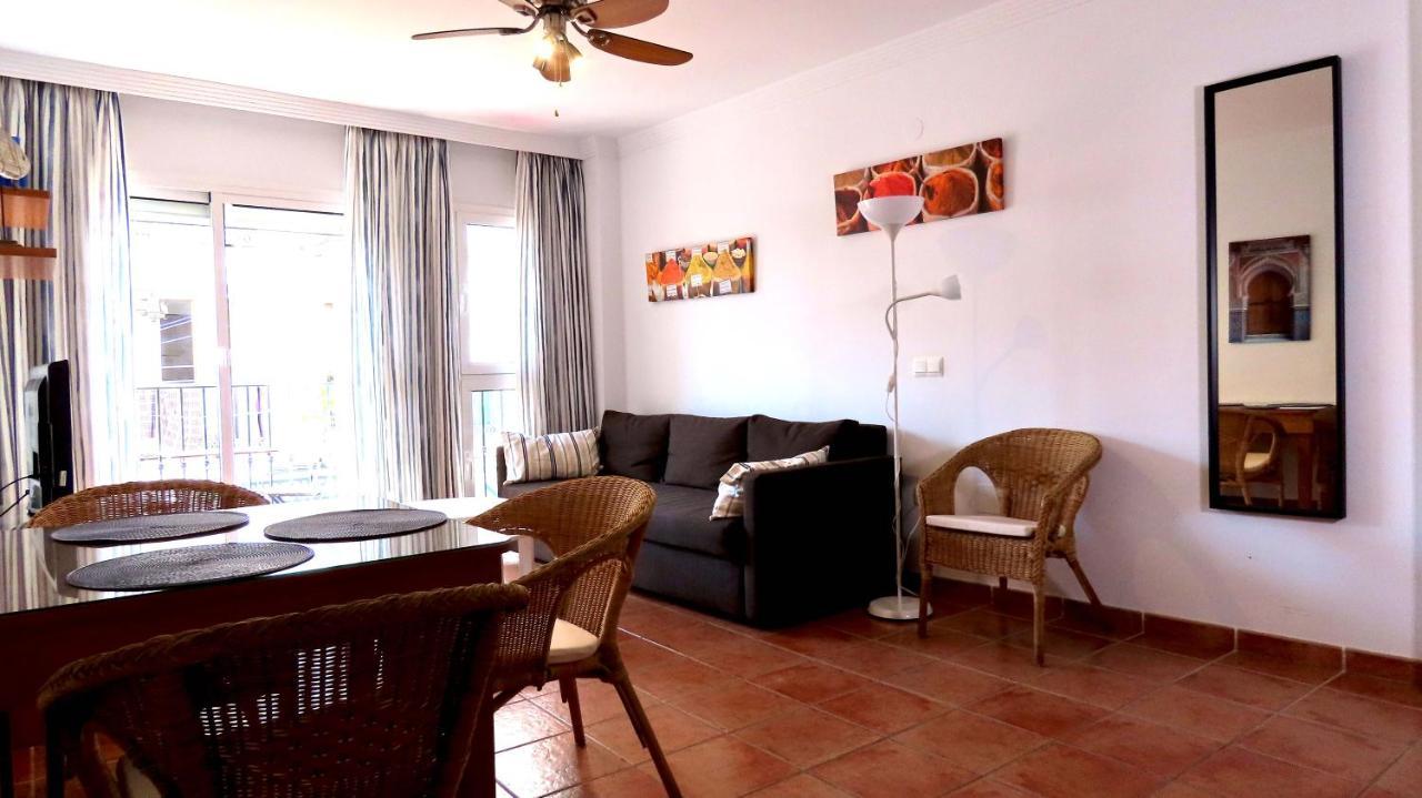 Apartamentos Nerjaluna Esterno foto